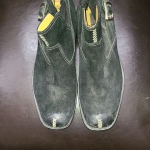 Gordon rush man shoe size 11